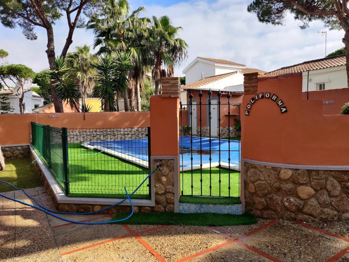 Chalet Los Pinos Con Piscina Privada Novo Sancti Petri Zewnętrze zdjęcie